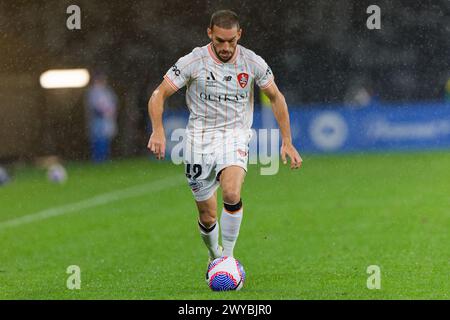 Sydney, Australie. 05th Apr, 2024. Jack Hingert de Brisbane Roar contrôle le ballon lors du match A-League Men Rd23 entre les Wanderers et Brisbane Roar au CommBank Stadium le 5 avril 2024 à Sydney, Australie crédit : IOIO IMAGES/Alamy Live News Banque D'Images