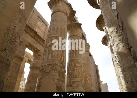 L'histoire de l'Egypte ancienne. Le complexe du temple de Karnak, communément appelé Karnak, comprend un vaste mélange de temples, de pylônes, de chapelles et d'autres bâtiments Banque D'Images