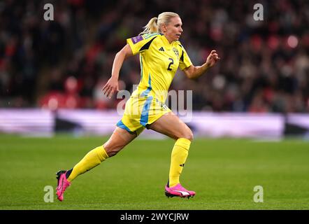 La suédoise Jonna Andersson lors du match de qualification de l'UEFA Women's Euro 2025 League A, Groupe A3 au stade de Wembley, Londres. Date de la photo : vendredi 5 avril 2024. Banque D'Images