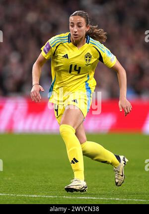 La suédoise Rosa Kafaji lors de la ronde de qualification de l'UEFA Women's Euro 2025 League A, match du Groupe A3 au stade de Wembley, Londres. Date de la photo : vendredi 5 avril 2024. Banque D'Images