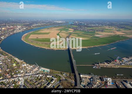 Vue aérienne, pont Krefeld-Uerdingen, trafic routier, Rhin et navigation intérieure, prairies du Rhin Ehingen et vue sur Mündelheim, Mündelheim, Duis Banque D'Images