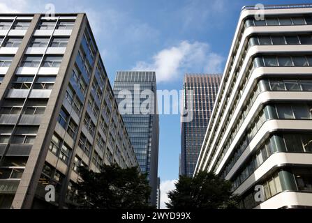 Les immeubles d'affaires de Marunouchi, Tokyo, Japon. Banque D'Images