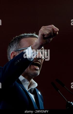 Vienne, Autriche. 06 avril 2024. AUTRICHE ; VIENNE ; 20240406 ; le président du parti fédéral du Parti de la liberté d'Autriche (FPOe) Herbert Kickl prend la parole lors de la conférence d'État du parti de la FPÖ Vienne le 6 avril 20245 à Vienne. // Österreich ; WIEN ; 20240406 ; Bundesparteiobmann der Freiheitliche Partei Österreich ( FPÖ) Herbert Kickl spricht während des Landesparteitages der FPÖ Wien am 6. Avril 20245 à Wien. - 20240406 PD2325 crédit : APA-PictureDesk/Alamy Live News Banque D'Images