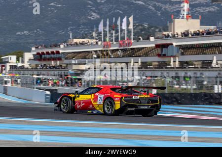 71 NEUBAUER Thomas (fra), ABRIL Vincent (fra), VIDALES David (spa), AF Corse - Francorchamps Motors, Ferrari 296 GT3, action lors de la 1ère manche du Fanatec GT World Challenge 2024 propulsé par AWS sur le circuit Paul Ricard, du 5 au 7 avril 2024 au Castellet, France - photo Marc de Mattia/DPPI crédit : DPPI Media/Alamy Live News Banque D'Images