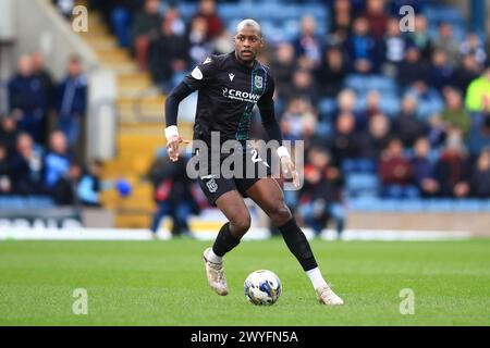 6 avril 2024 ; Dens Park, Dundee, Écosse : Scottish Premiership Football, Dundee versus Motherwell ; Mohamad Sylla de Dundee Banque D'Images