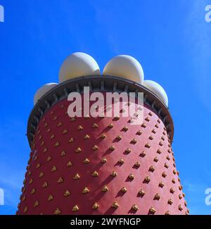 Salvatore Dali Tour Rouge avec oeufs Figueres Espagne Banque D'Images