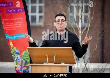 Ouverture officielle de l'échangeur de Stockport transport et du Viaduct Park le 18 mars 2024. Banque D'Images