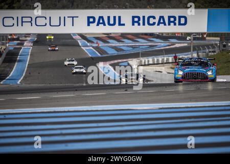 60 KODRIC Martin (hrv), Al-KHALIFA Isa (bhr), WILLIAMS Lewis (gbr), 2 Seas Motorsport, Mercedes-AMG GT3 Evo, action lors de la 1ère manche du Fanatec GT World Challenge 2024 propulsé par AWS sur le circuit Paul Ricard, du 5 au 7 avril 2024 au Castellet Banque D'Images