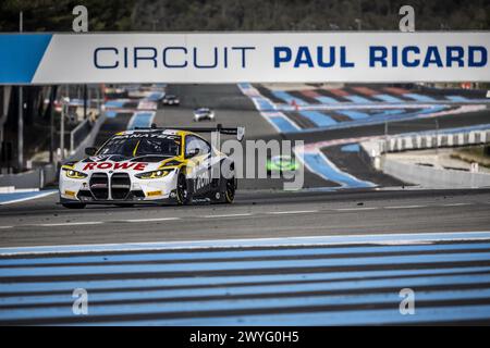 98 WITTMANN Marco (ger), YELLOLY Nick (gbr), ENG Philipp (aut), Rowe Racing, BMW M4 GT3, action lors de la 1ère manche du Fanatec GT World Challenge 2024 propulsé par AWS sur le circuit Paul Ricard, du 5 au 7 avril 2024 au Castellet Banque D'Images