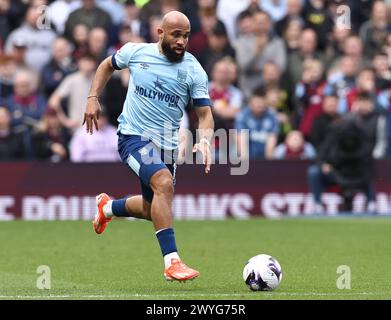 Birmingham, Royaume-Uni. 6 avril 2024. Bryan Mbeumo de Brentford lors du match de premier League à Villa Park, Birmingham. Le crédit photo devrait se lire comme suit : Darren Staples/Sportimage crédit : Sportimage Ltd/Alamy Live News Banque D'Images