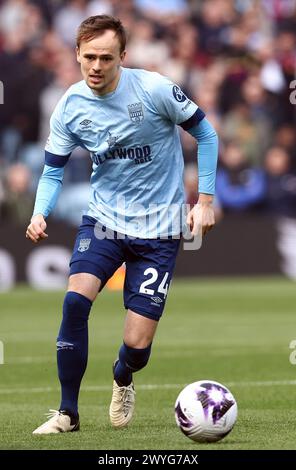 Birmingham, Royaume-Uni. 6 avril 2024. Mikkel Damsgaard de Brentford lors du match de premier League à Villa Park, Birmingham. Le crédit photo devrait se lire comme suit : Darren Staples/Sportimage crédit : Sportimage Ltd/Alamy Live News Banque D'Images