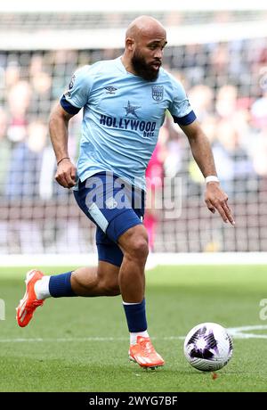 Birmingham, Royaume-Uni. 6 avril 2024. Bryan Mbeumo de Brentford lors du match de premier League à Villa Park, Birmingham. Le crédit photo devrait se lire comme suit : Darren Staples/Sportimage crédit : Sportimage Ltd/Alamy Live News Banque D'Images