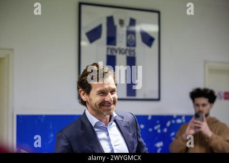 Seia, Portugal. 05th Apr, 2024. Viseu, 04/05/2024 - André Villas-Boas, candidat à la présidence du FC Porto, visite le domicile du FC Porto à Viseu. Carlos Carneiro/Global Imagens Credit : Atlantico Press/Alamy Live News Banque D'Images