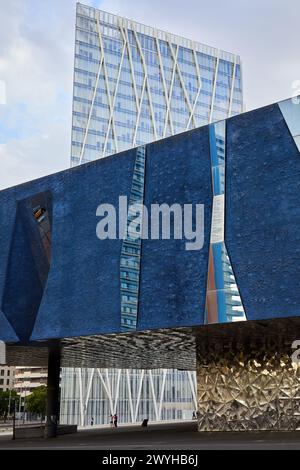 Museu Blau, bâtiment Telefonica, Forum, Barcelone, Catalogne, Espagne, Europe. Banque D'Images