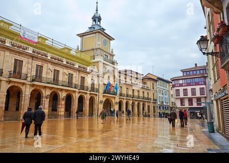 Mairie. Place de la Constitution, Oviedo, Asturies, Espagne. Banque D'Images