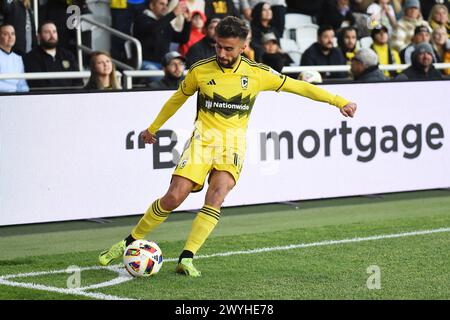 6 avril 2024 : L'attaquant Diego Rossi (10 ans) de Columbus équipe le corner face à D.C. United dans leur match à Columbus, Ohio. Brent Clark/Cal Sport Media Banque D'Images