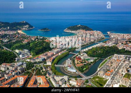 Vue aérienne, rivière Urumea, baie de la Concha, ville, Donostia, Saint-Sébastien, Gipuzkoa, pays Basque, Espagne,. Banque D'Images