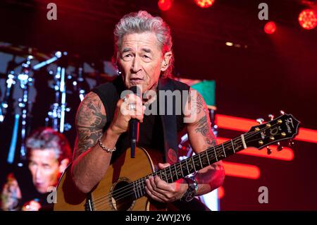 Peter Maffay live auf dem Stars of Sounds Festival auf dem Pantschau am Murtensee. Murten, 06.07.2023 *** Peter Maffay en live au festival Stars of Sounds au Pantschau sur le lac Murten Murten, 06 07 2023 Foto:XP.xFrauchigerx/xFuturexImagex maffay 3707 Banque D'Images