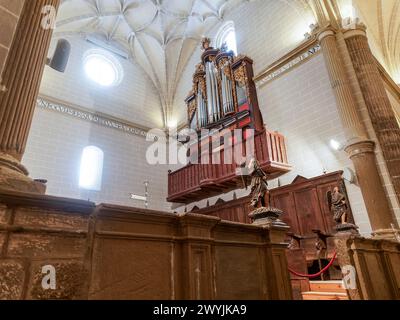 BOLEA HUESCA ARAGON ESPAGNE. Collégiale gothique. Église la collégiale de Santa Mara la Mayor dans la ville de Bolea, province d'Aragon, Spa Banque D'Images
