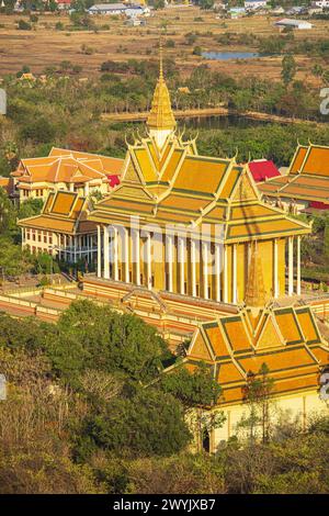 Cambodge, province de Kandal, Oudong, Centre de méditation bouddhiste Vipassana au pied de la colline de la nécropole royale monumentale Banque D'Images