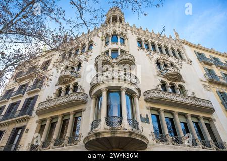 Espagne, Catalogne, Barcelone, quartier de l'Eixample, Passeig de Gracia, Casa Lleó i Morera (1905) construite par l'architecte moderniste catalan Lluis Domènech i Montaner Banque D'Images