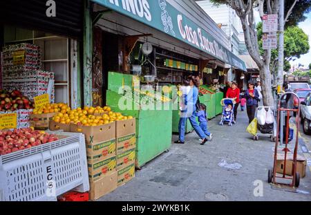 San Francisco, California - Casa Lucas Market, 24th Street, Mission District. Stock Photo