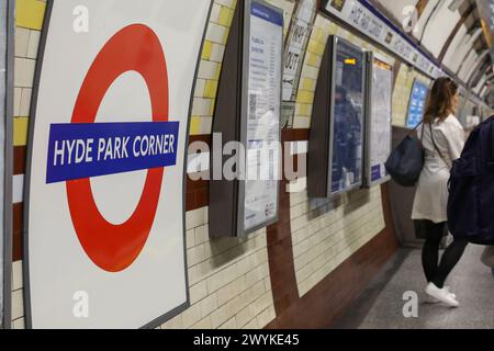 Londres, Royaume-Uni. 30 mars 2024. Panneau « Hyde Park Corner » affiché à la gare de Londres. (Photo de Steve Taylor/Sipa USA) crédit : Sipa USA/Alamy Live News Banque D'Images