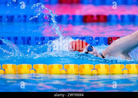 LONDRES, ROYAUME-UNI. 07 avril 2024. J. Arundale de Barnet Copt. Participe au 800m libre féminin - manches lors des Championnats Speedo Aquatics GB Swimming Championships 2024 - jour 6 au London Aquatics Centre le dimanche 07 avril 2024. LONDRES ANGLETERRE. Crédit : Taka G Wu/Alamy Live News Banque D'Images