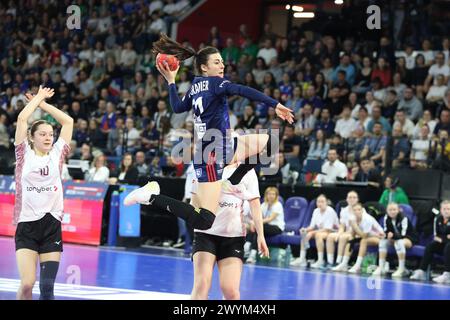 Saint Chamond, France. 07 avril 2024. Thierry LARRET/Maxppp. Feminin. Match de qualification a l'EHF Euro 2024. France vs Lettonie. Le 7 avril 2024, Arena Saint-Etienne Métropole, Saint-Chamond (42). Lucie GRANIER (FRA) crédit : MAXPPP/Alamy Live News Banque D'Images