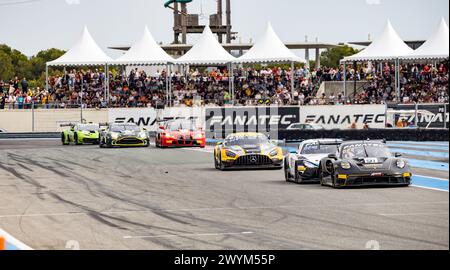 91 BOHN Ralf (ger), RENAUER Robert (ger), Schuring Morris (ndl), Herberth Motorsport, Porsche 911 GT3 R (992), action lors de la 1ère manche du Fanatec GT World Challenge 2024 propulsé par AWS sur le circuit Paul Ricard, du 5 au 7 avril 2024 au Castellet, France - photo Marc de Mattia/DPPI crédit : DPPI Media/Alamy Live News Banque D'Images