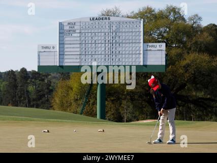 Augusta, États-Unis. 06 avril 2024. Madelyn Dickerson participe à la finale nationale Drive, Chip and Putt à Augusta National Golf Club à Augusta, en Géorgie, le dimanche 7 avril 2024. Photo de John Angelillo/UPI crédit : UPI/Alamy Live News Banque D'Images