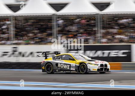 98 WITTMANN Marco (ger), YELLOLY Nick (gbr), ENG Philipp (aut), Rowe Racing, BMW M4 GT3, action lors de la 1ère manche du Fanatec GT World Challenge 2024 propulsé par AWS sur le circuit Paul Ricard, du 5 au 7 avril 2024 au Castellet Banque D'Images