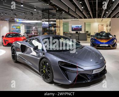 Les nouvelles voitures électriques McLaren, Hong Kong, Chine. Banque D'Images