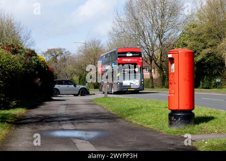 Bus National Express West Midlands à Widney Lane, Solihull, West Midlands, Angleterre, Royaume-Uni Banque D'Images