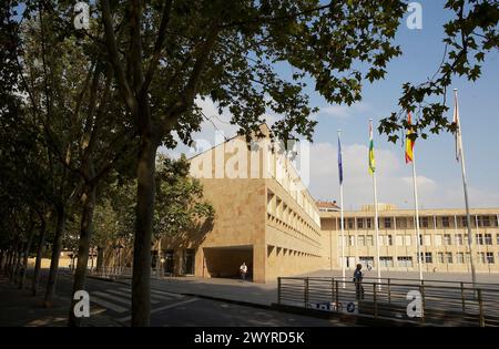 L'hôtel de ville, par Rafael Moneo, Logroño, La Rioja. L'Espagne. Banque D'Images