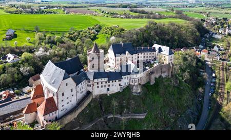 Leisnig - Drohenaufnahme von Burg Mildenstein 06.04.2024 gegen 16 Uhr Leisnig, Burg Mildenstein IM Foto : Drohnenaufnahme der Burg Mildenstein BEI Leisnig im Kreis Mittelsachsen, Sachsen Leisnig Burg Mildenstein Sachsen Deutschland *** Leisnig drone shot of Mildenstein Castle 06 04 2024 Around 16 oclock Leisnig, Leisnig Leisnig, château de Mildenstein dans le drone photo du château de Mildenstein près de Leisnig dans le district de Saxe centrale, Saxe Château de Leisnig Mildenstein Saxe Allemagne Copyright : xEHLxMediax 240407 Burg-mildenstein 10 Banque D'Images