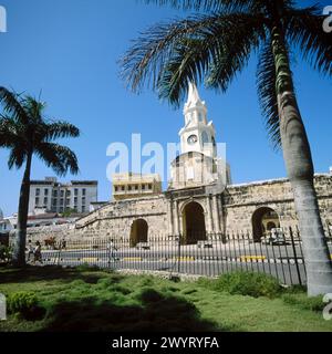 Puerta del Reloj (Portail de l'horloge), ville fortifiée de Carthagène de Indias. Colombie. Banque D'Images