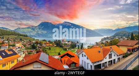 Spiez, Suisse sur le lac de Thoune. Banque D'Images