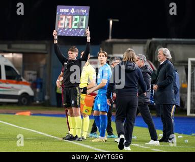 Empoli, Italie. 06 avril 2024. Remplacements de Bleckboard lors du match de football Serie A entre Empoli et Torino au stade Castellani à Empoli, centre de l'Italie - samedi 06 avril 2024. Sport - Soccer . (Photo de Marco Bucco/Lapresse) crédit : LaPresse/Alamy Live News Banque D'Images