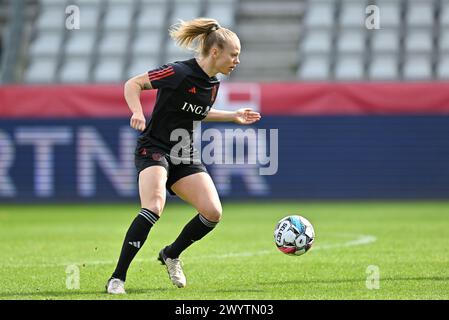 Viborg, Danemark. 08 avril 2024. Sarah Wijnants photographiée lors de la séance d'entraînement de la journée -1 avant un match entre les équipes nationales du Danemark et de Belgique, appelées les Red Flames lors de la deuxième journée du groupe A2 dans la phase de championnat de la compétition des qualifications européennes féminines de l'UEFA 2023-24, le lundi 8 avril 2024 à Viborg, Danemark . Crédit : Sportpix/Alamy Live News Banque D'Images