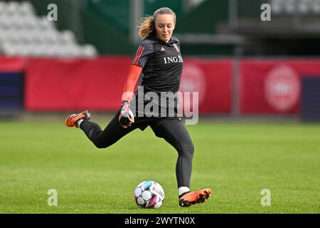 Viborg, Danemark. 08 avril 2024. Lisa Lichtfus photographiée lors de la séance d'entraînement de la journée -1 avant un match entre les équipes nationales du Danemark et de Belgique, appelée les Red Flames lors de la deuxième journée du Groupe A2 dans la phase de championnat de la compétition des qualifications européennes féminines de l'UEFA 2023-24, le lundi 8 avril 2024 à Viborg, Danemark . Crédit : Sportpix/Alamy Live News Banque D'Images