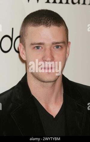 Justin Timberlake lors du lancement de la collection William Rast à Bloomingdale's 59th Street à New York le 1er novembre 2005. Crédit photo : Henry McGee/MediaPunch Banque D'Images