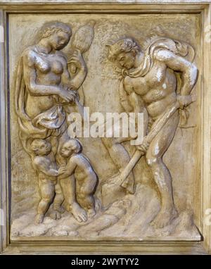 Adam & Eve après le bannissement - scènes de l'ancien Testament par Jacopo della Quercia. Bologne, Italie Banque D'Images