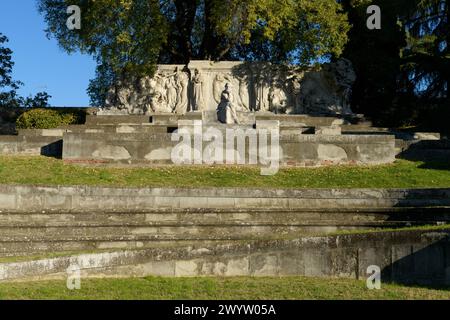 Deux tours - 'le due Torri' : 'Garisenda' et 'Asinelli'. Bologne, Italie Banque D'Images