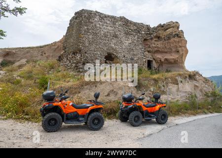 Kos, Grèce - 11 mai 2023 : Quad, moyen de transport populaire pour explorer l'île de Kos. Grèce Banque D'Images