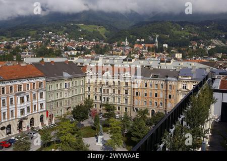 Adolf-Pichler-Platz, Innsbruck. Tyrol, Autriche. Banque D'Images