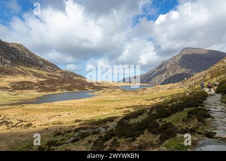 Lake Llyn Idwal, parc national de Snowdonia près de Pont Pen-y-benglog, Bethesda, Bangor, pays de Galles, Grande-Bretagne Banque D'Images