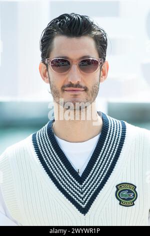 Cannes, France. 08 avril 2024. Pierre Niney participe au fiasco Photocall dans le cadre du 7ème Festival International CannesSeries à Cannes, France, le 08 avril 2024. Photo par Aurore Marechal/ABACAPRESS.COM crédit : Abaca Press/Alamy Live News Banque D'Images