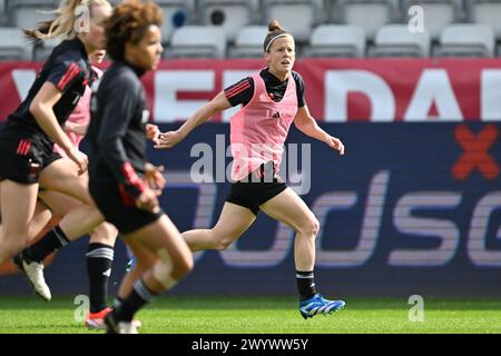 Viborg, Danemark. 08 avril 2024. Laura Deloose photographiée lors de la séance d'entraînement de la journée -1 avant un match entre les équipes nationales du Danemark et de Belgique, appelées les Red Flames lors de la deuxième journée du groupe A2 dans la phase de championnat de la compétition des qualifications européennes féminines de l'UEFA 2023-24, le lundi 8 avril 2024 à Viborg, Danemark . Crédit : Sportpix/Alamy Live News Banque D'Images