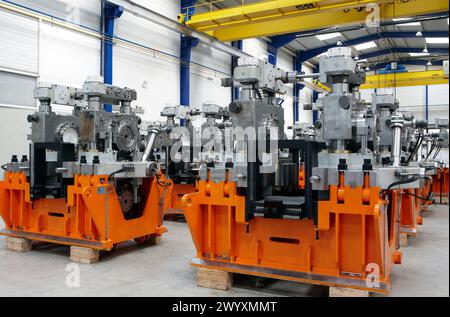 Assemblage et fabrication de boîtes de vitesses de laminoir, industrie mécanique, Gipuzkoa, pays Basque, Espagne. Banque D'Images